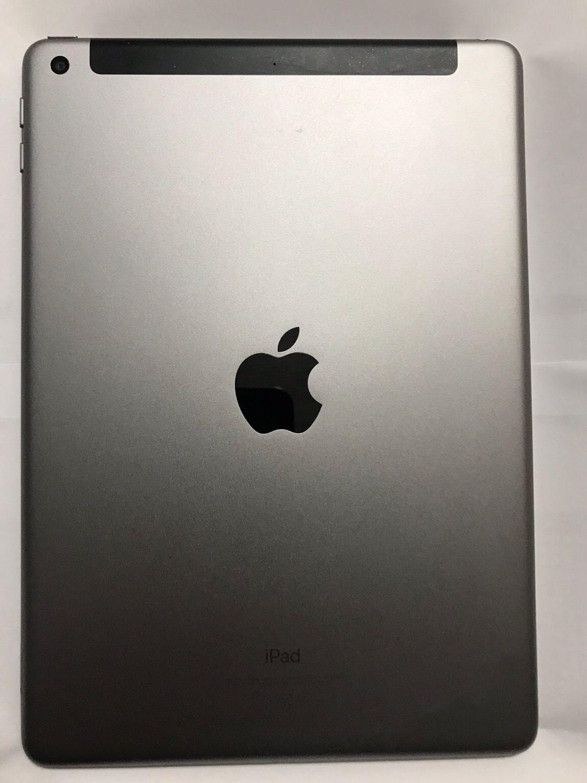 Apple iPad 5th Gen (A1823) 128GB - 9.7
