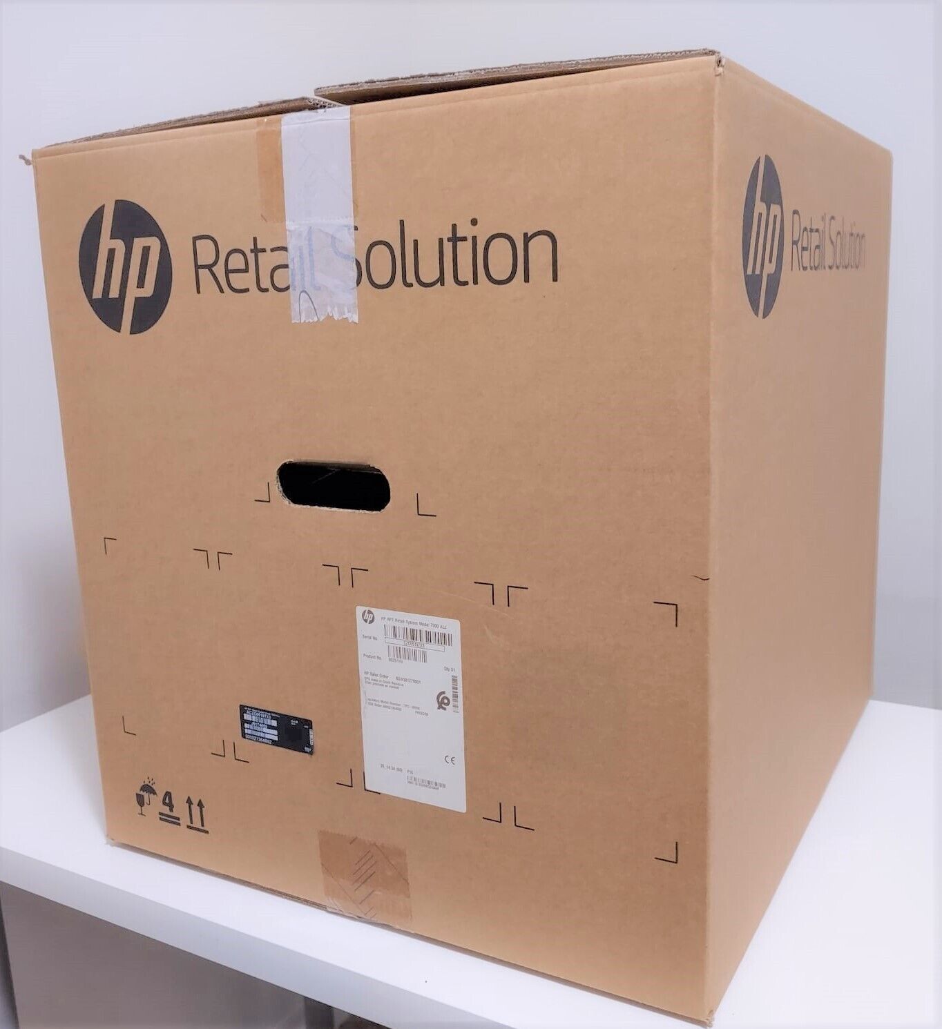 HP RP7 Retail System 7800 - all-in-one - Core i3 2120 3.3 GHz - vPro - 4 GB - HDD 500 GB - LED 17"